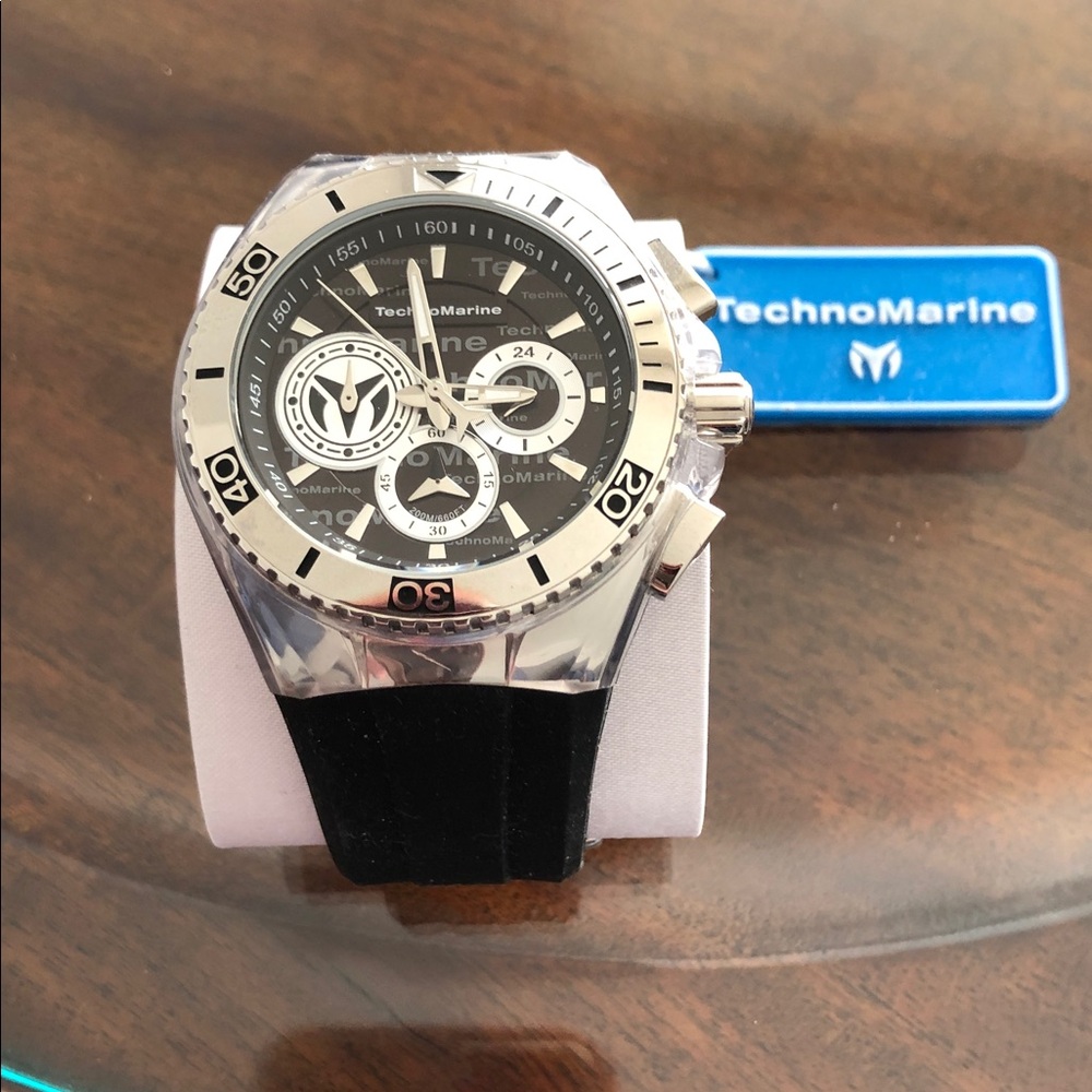 TechnoMarine “Cruise California” Zero Wear Still In Original Box Black Dial
